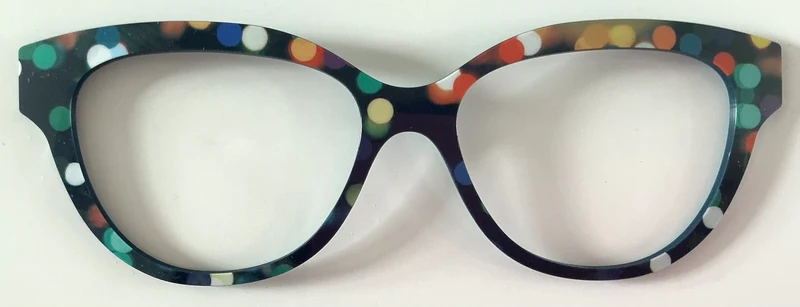 PAIR Quinn Topper; bokeh dots