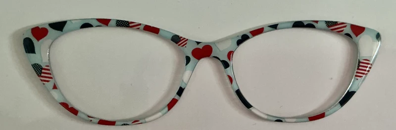 Ella Topper; red/white/blue hearts on light blue