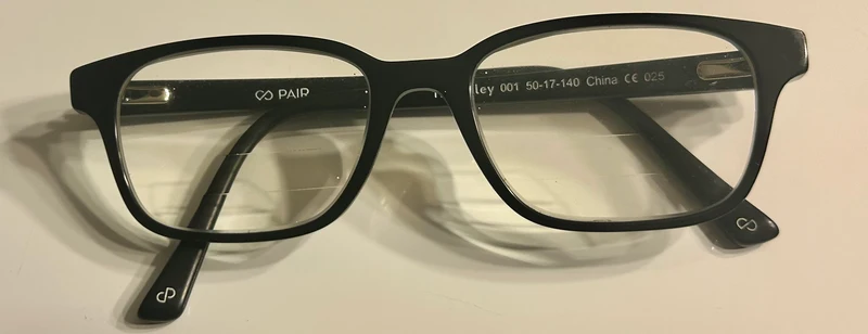 PAIR Black Finley Frame