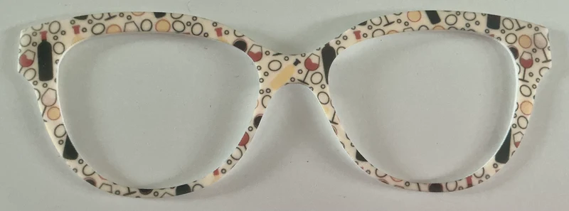 Quinn Topper; wine glasses