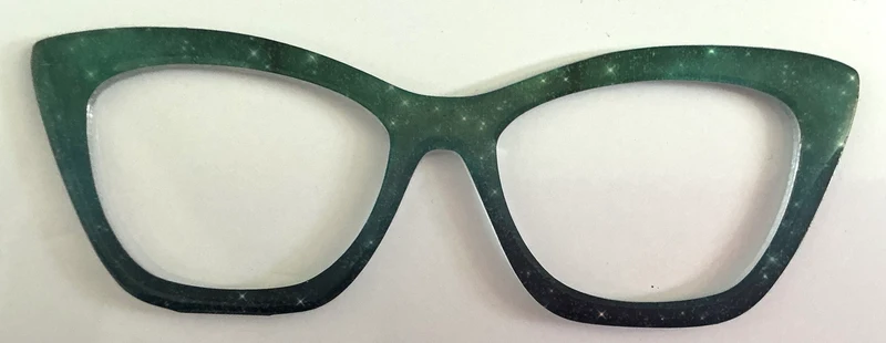 Wanda Topper; thick; green gradient night sky