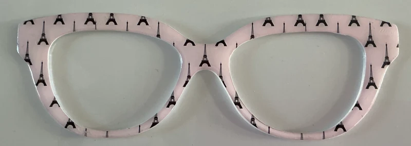 Quinn Topper; pink Eiffel Tower