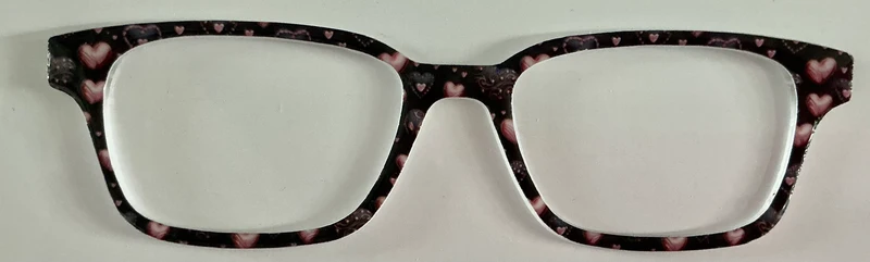 Finley Topper; pink hearts on black