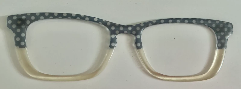 Casper Topper; gray polka dot/gold split
