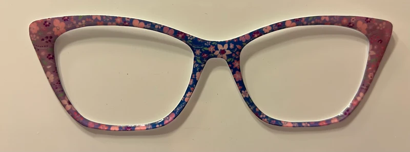 Wanda Topper; multicolored flowers