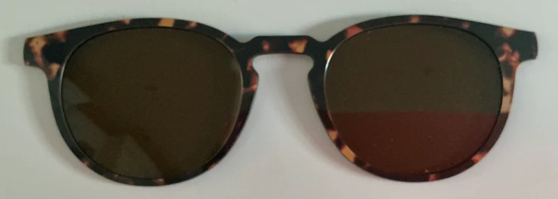 PAIR Soto Topper; tort sunnies