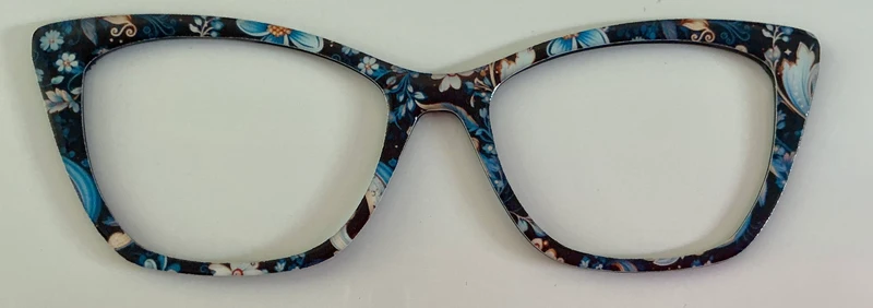 Wanda Topper; blue floral design