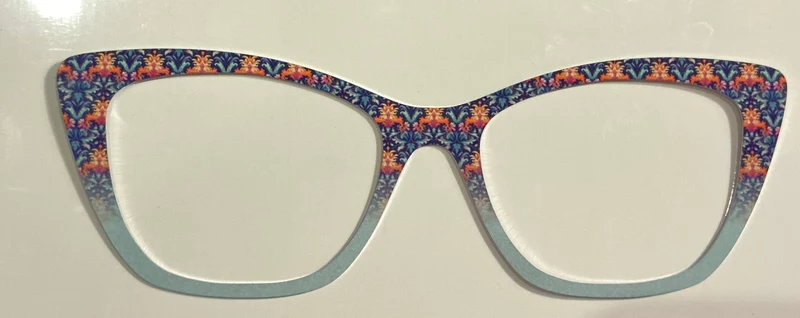 Wanda, Tasha's Top Frames, damask collection #1 with horizontal fade to light blue
