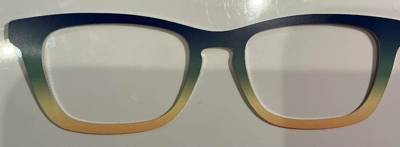 Casper, split, blue, green, yellow