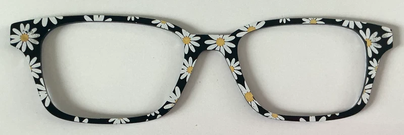 Finley Topper; daisies on black