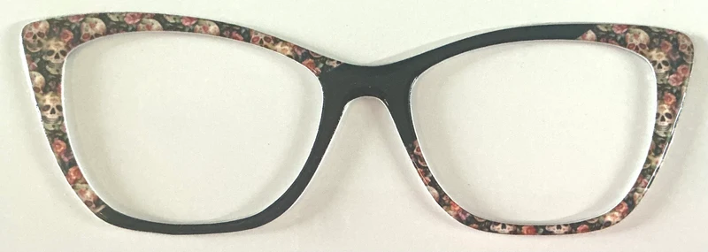 Wanda Topper; skulls and roses to black diagonal fade