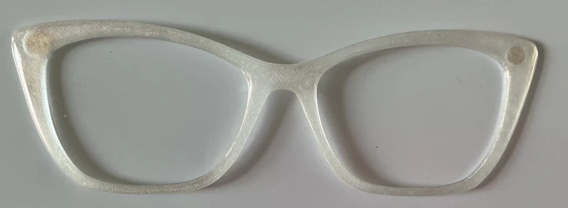 Wanda Topper; white shimmer
